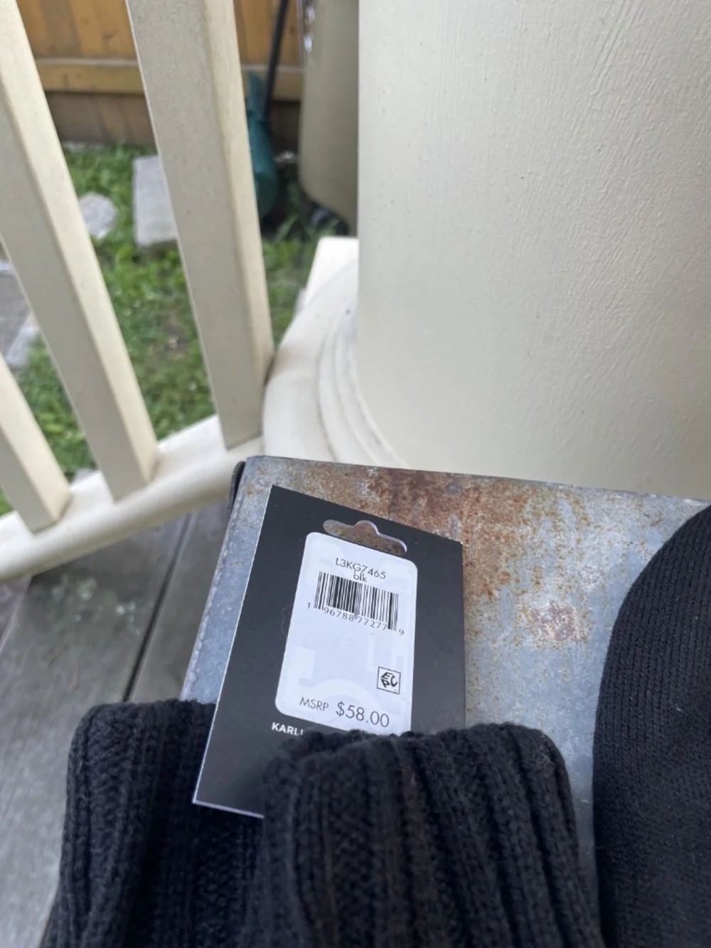 NWT Karl Lagerfeld Paris black Cat Fingerless Winter Gloves and Cat beanie hat
